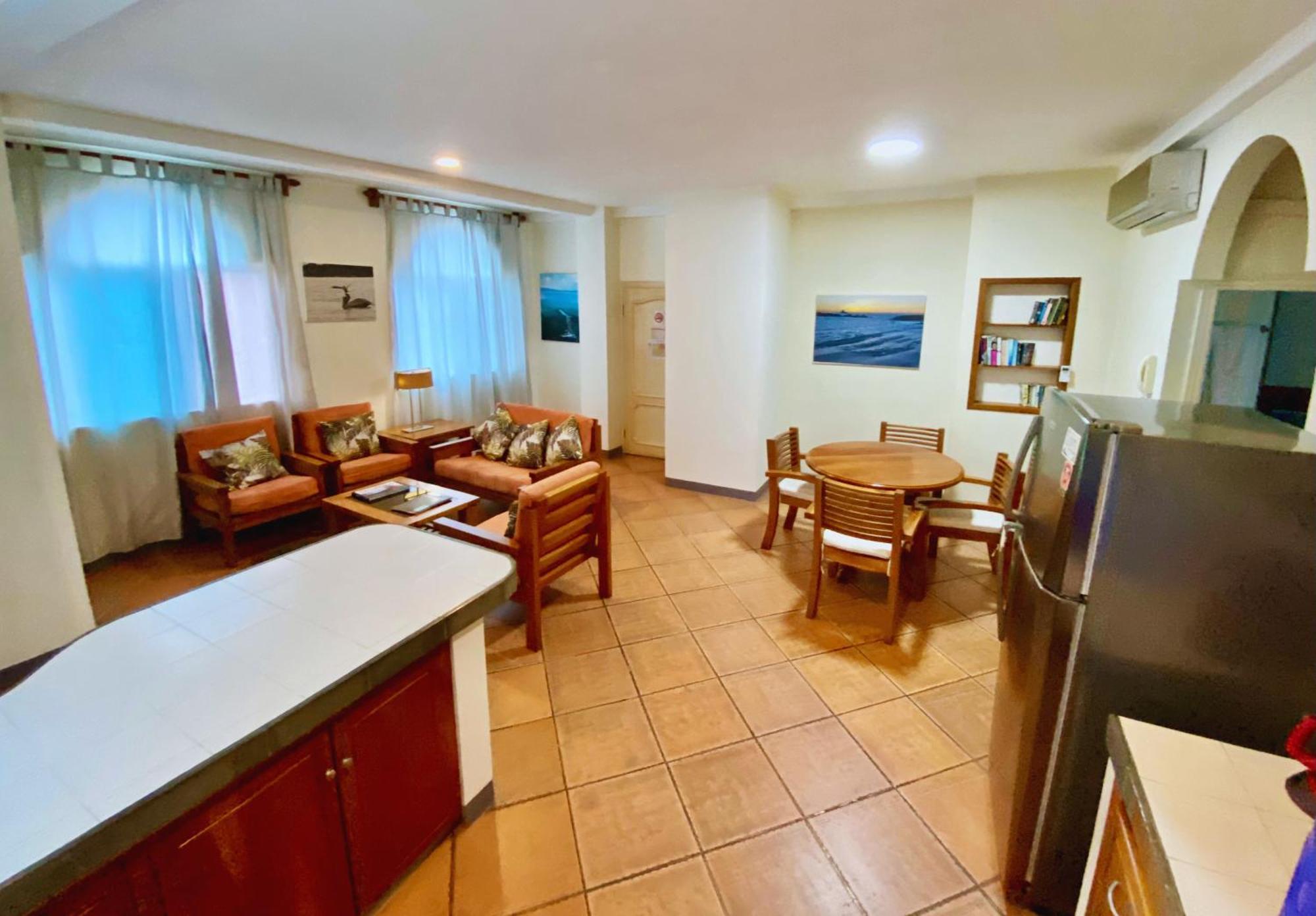 פורטו איורה Torre Mar Galapagos Boutique Suites מראה חיצוני תמונה